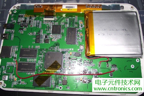 探秘電子紙！一款電紙書的電子墨水屏拆解