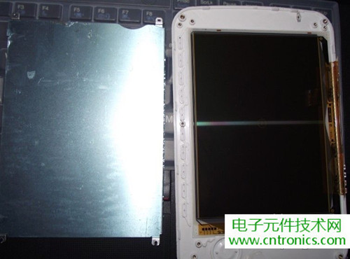 探秘電子紙！一款電紙書的電子墨水屏拆解