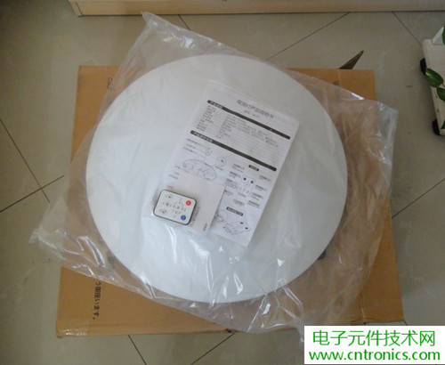 高端大氣上檔次!智能遙控調(diào)光LED吸頂燈拆解