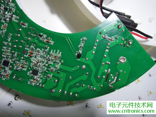 高端大氣上檔次!智能遙控調(diào)光LED吸頂燈拆解