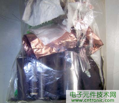 筆記本電池拆解，探秘電池內部結構