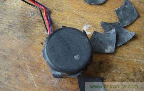 創(chuàng)意DIY！迷你風(fēng)力發(fā)電機(jī)！
