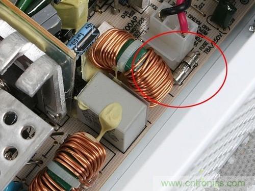 逆變電源設計中，保險絲扮演什么角色？