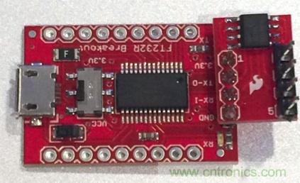  圖4：裝配好的隔離型USB-to-UART轉換器。
