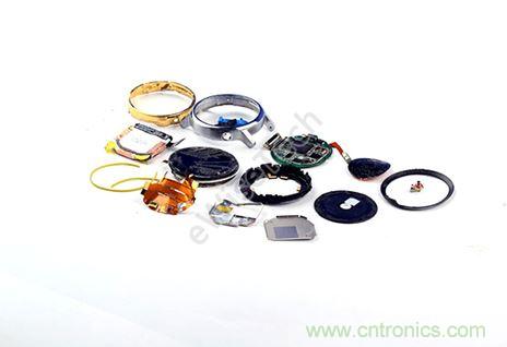 MOTO 360二代智能手表拆解：只有細(xì)節(jié)，沒(méi)有亮點(diǎn)