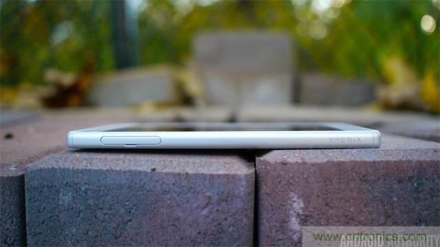 傳奇索尼，憑借Sony Xperia Z5能否在移動(dòng)市場(chǎng)奪得一席之地？