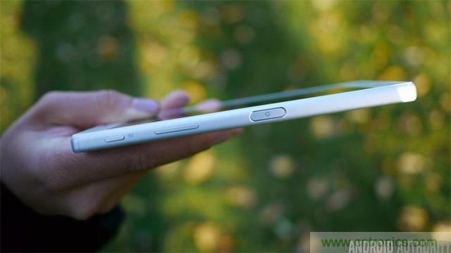 傳奇索尼，憑借Sony Xperia Z5能否在移動(dòng)市場(chǎng)奪得一席之地？