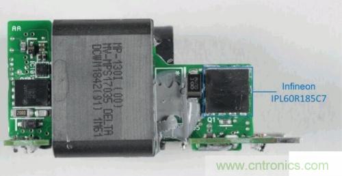 對比 SiC、GaN 和硅，哪種 AC 適配器性能最好？